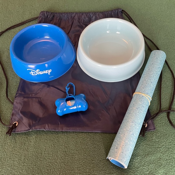 Disney Dog Travel Set - Picture 8 of 10